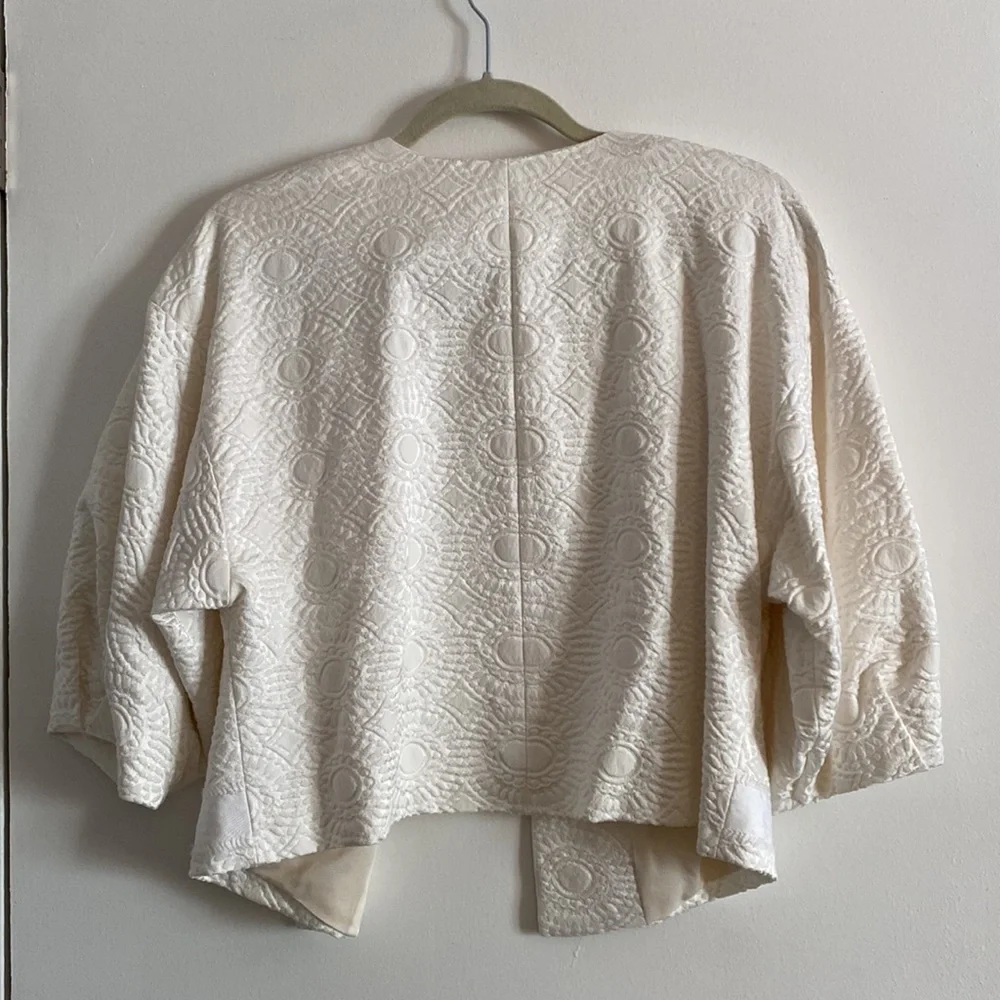 SoCa by St. John Women Coats & Jackets Ivory Cropped Medium - Picture 5 of 5
